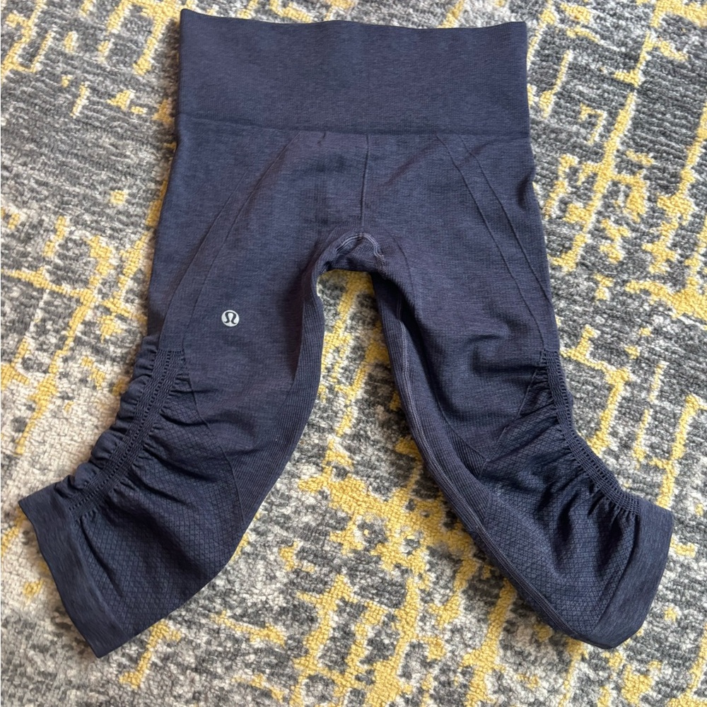 Lululemon Flow And Go Crop Size 2